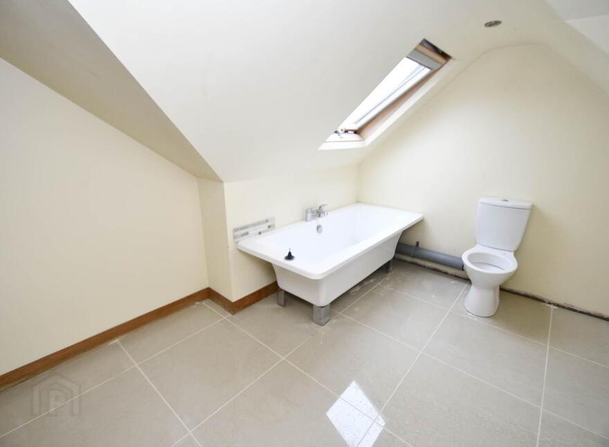 84 Lagmore Glen, Lagmore, Belfast, BT17 0WJ