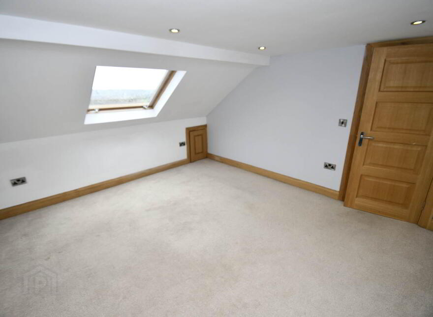 84 Lagmore Glen, Lagmore, Belfast, BT17 0WJ