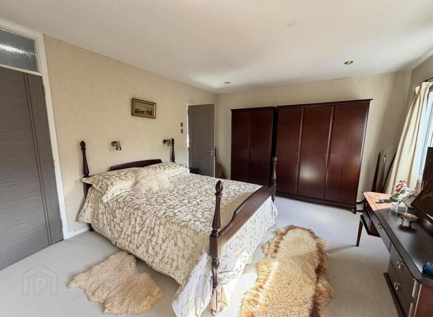 28 Mill Road, Larne, BT40 3BX