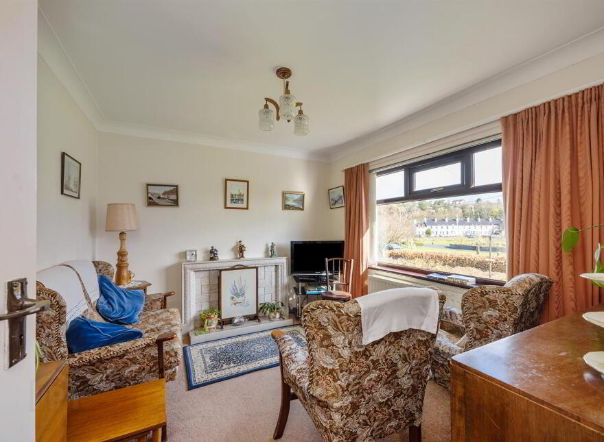11 Roughal Park, Downpatrick, BT30 6HB