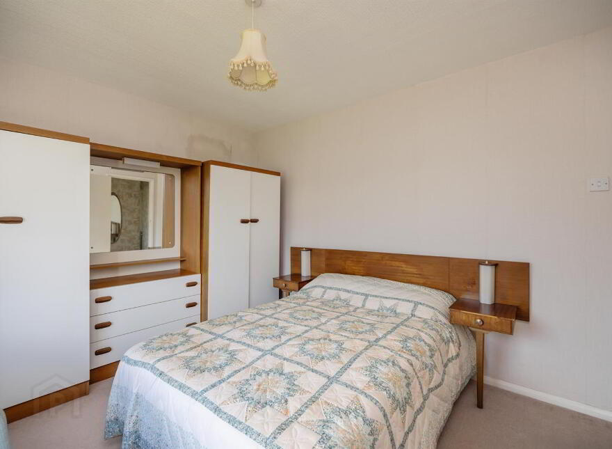 11 Roughal Park, Downpatrick, BT30 6HB