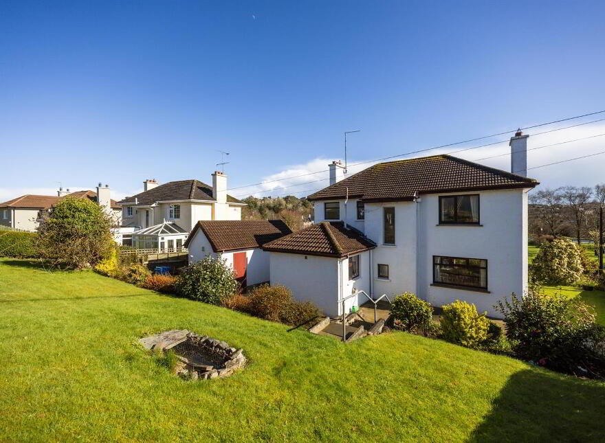 11 Roughal Park, Downpatrick, BT30 6HB