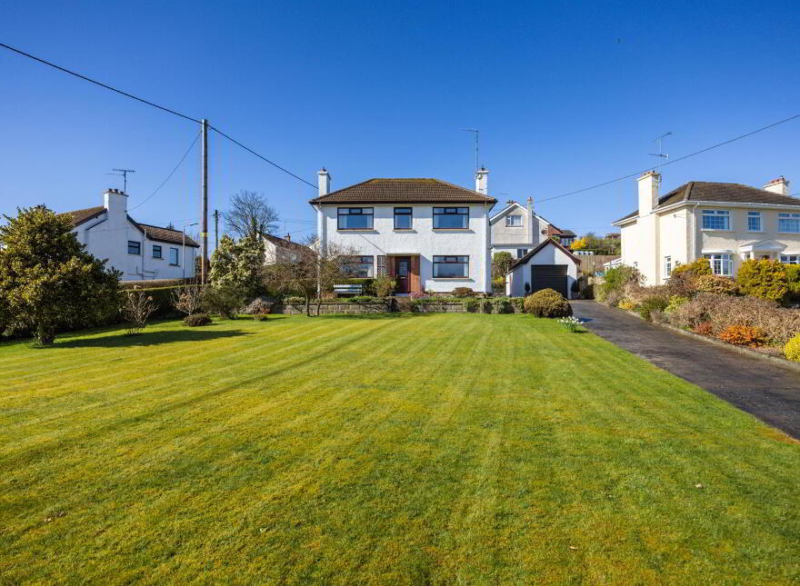 11 Roughal Park, Downpatrick, BT30 6HB