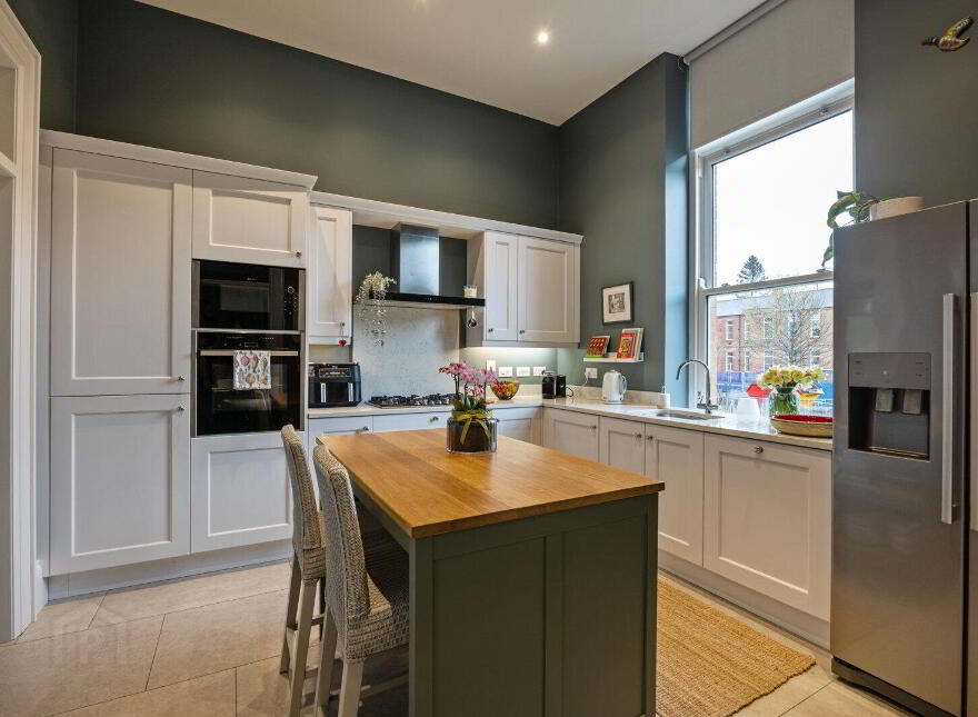 8 Ishbel Mews, Belfast, BT8 8FZ