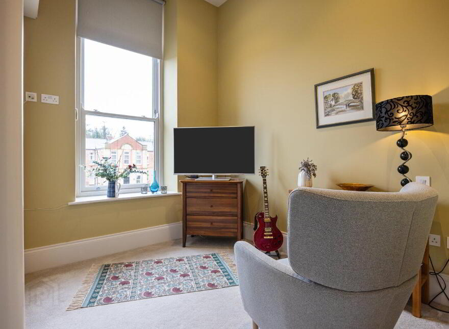8 Ishbel Mews, Belfast, BT8 8FZ