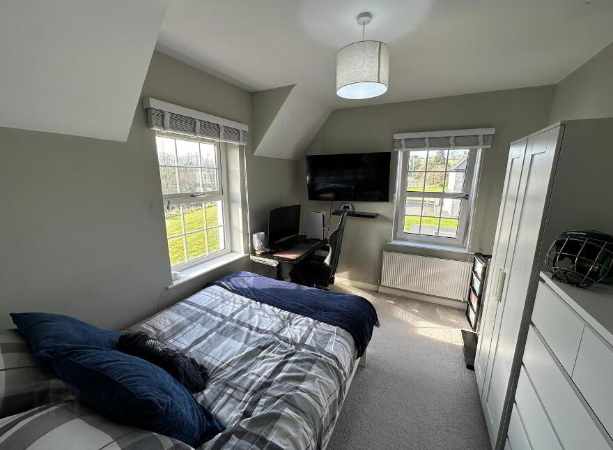 72 Cambric Court, Dromore, BT25 1TH