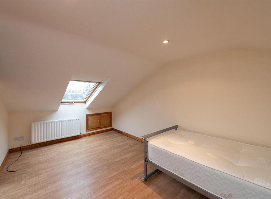 16 Hightown Crescent, Newtownabbey, BT36 7TQ