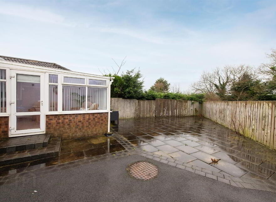 16 Hightown Crescent, Newtownabbey, BT36 7TQ