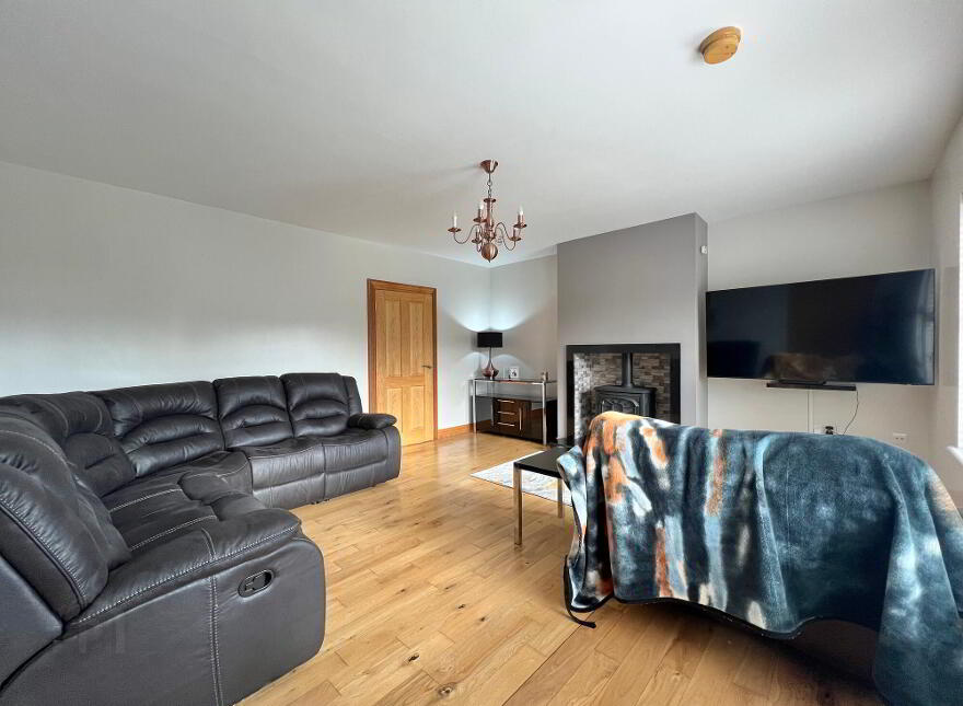 58b Moyagoney Road, Portglenone, Ballymena, BT44 8JH