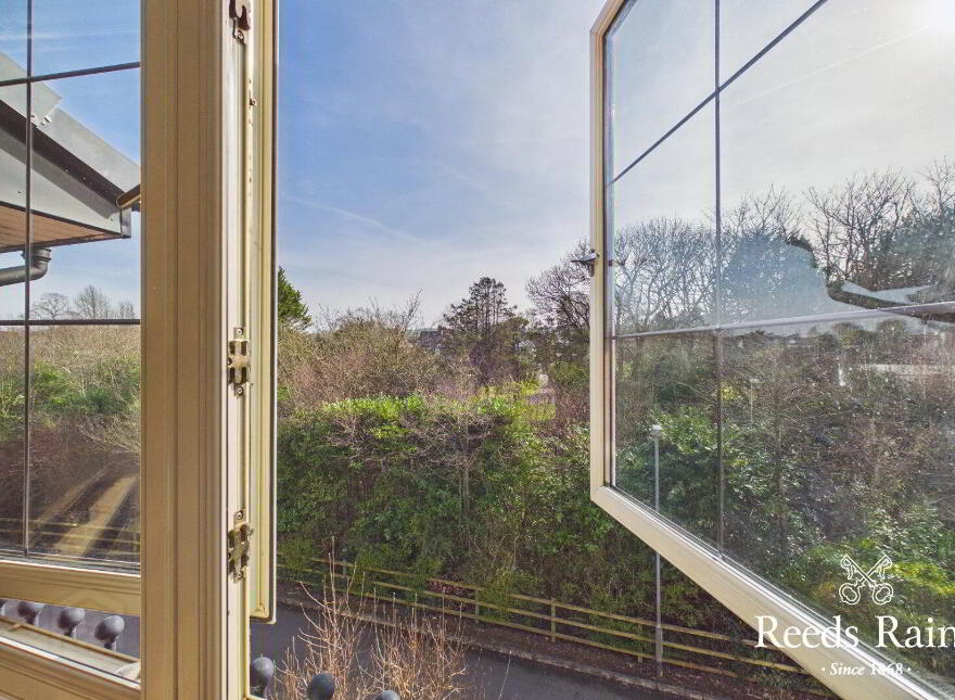 Apartment 6 14 Burghley Mews, Belfast, BT5 7GX