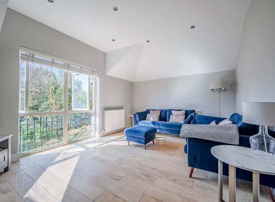 Apartment 6 14 Burghley Mews, Belfast, BT5 7GX