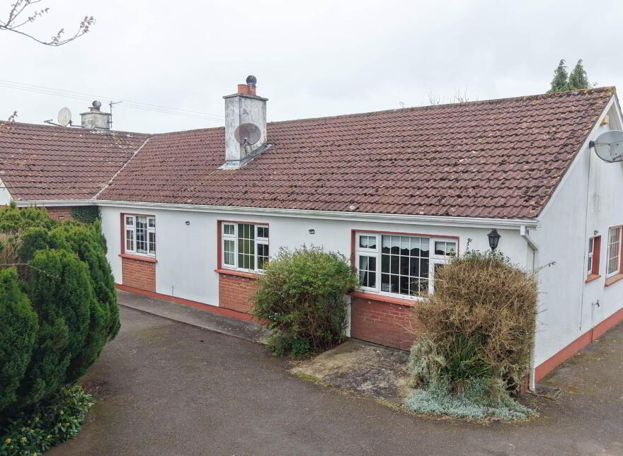 Woodenstown Lower, Cahir, County Tipperary, E21Y062