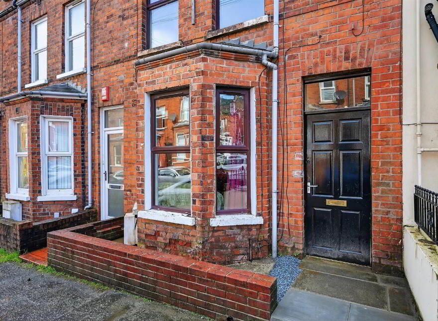 15 Elaine Street, Belfast, BT9 5AR
