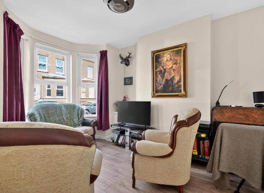 15 Elaine Street, Belfast, BT9 5AR