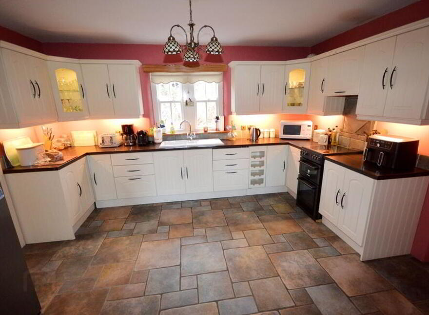 Holly Glen House, Common, Ardara, F94A0X7