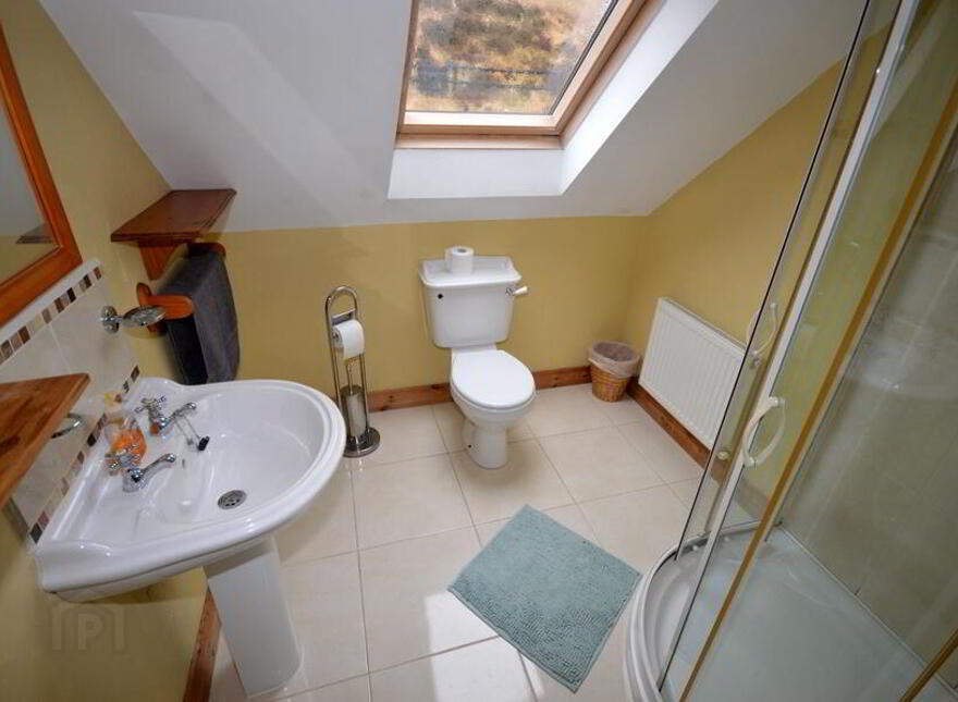 Holly Glen House, Common, Ardara, F94A0X7
