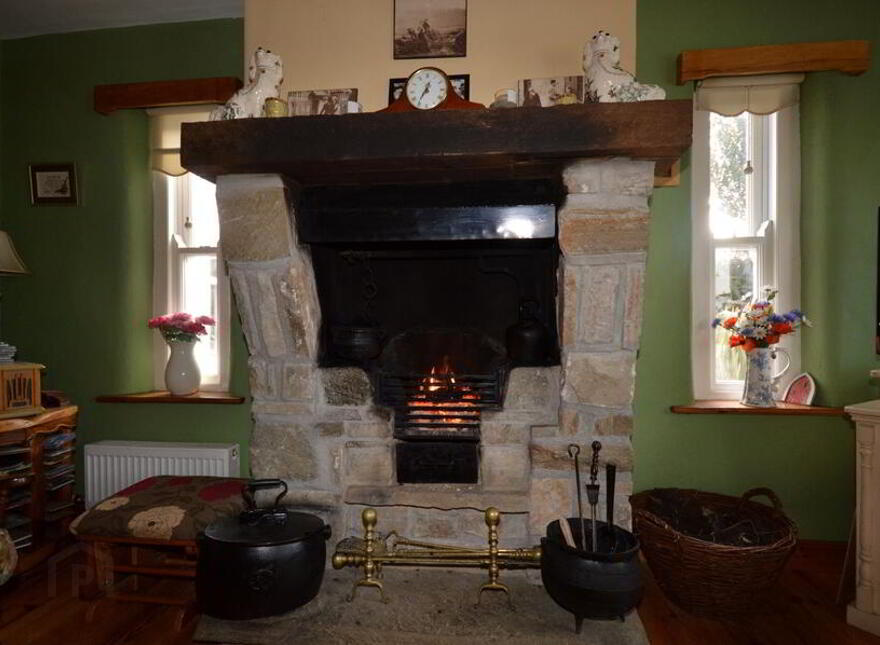 Holly Glen House, Common, Ardara, F94A0X7