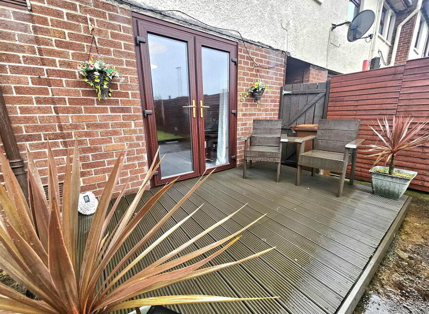 4 Templar Avenue, Lisburn, BT27 5EL