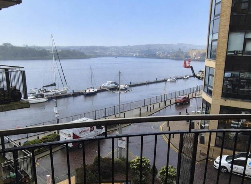 204 Clipper Quay, Derry, BT48 7NR