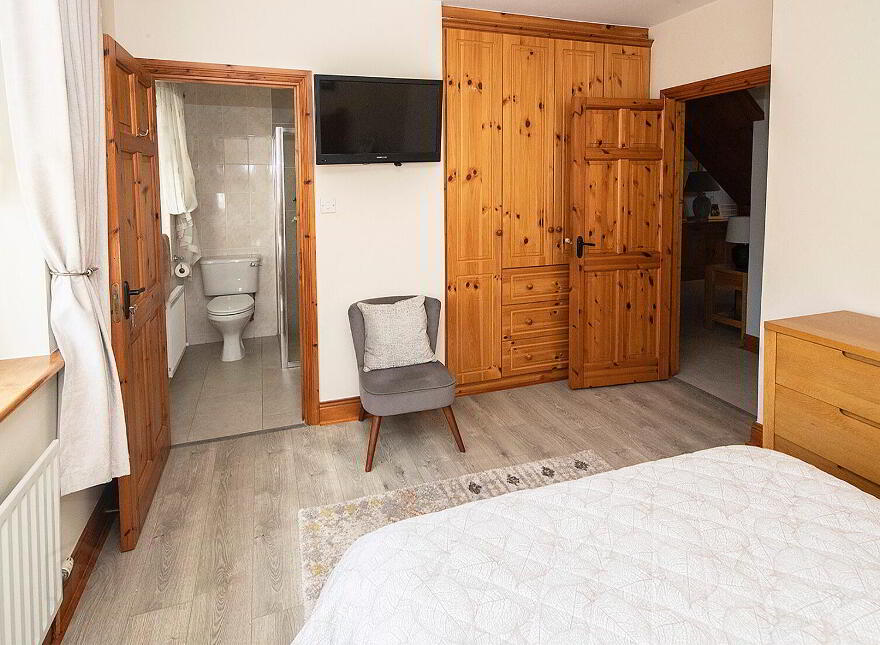 Mahon View, Briska, Lemybrien, Mahon Bridge, X42RN96