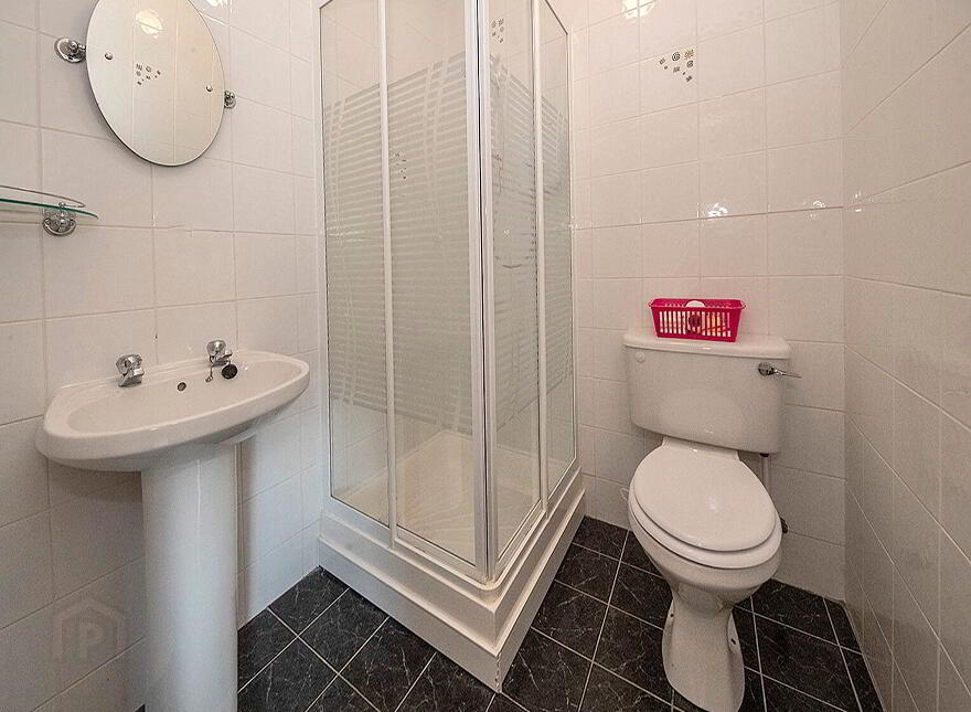 Mahon View, Briska, Lemybrien, Mahon Bridge, X42RN96