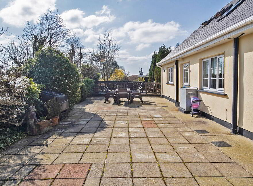 Mahon View, Briska, Lemybrien, Mahon Bridge, X42RN96