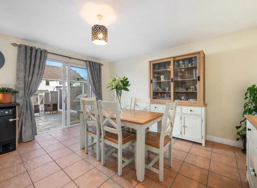 2 Chandlers View, Rushbrooke Links, Cobh, P24P650