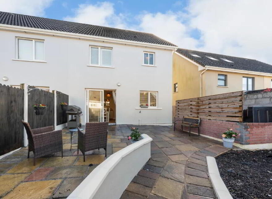 2 Chandlers View, Rushbrooke Links, Cobh, P24P650
