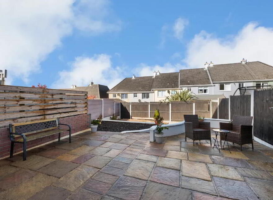 2 Chandlers View, Rushbrooke Links, Cobh, P24P650