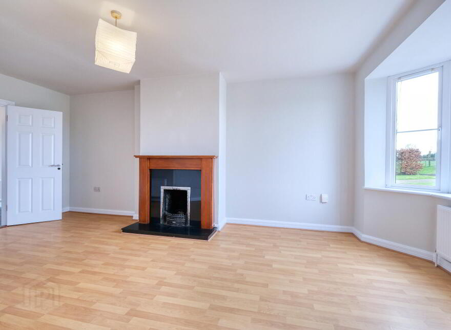 18 Oaklands Avenue, N39H5P6