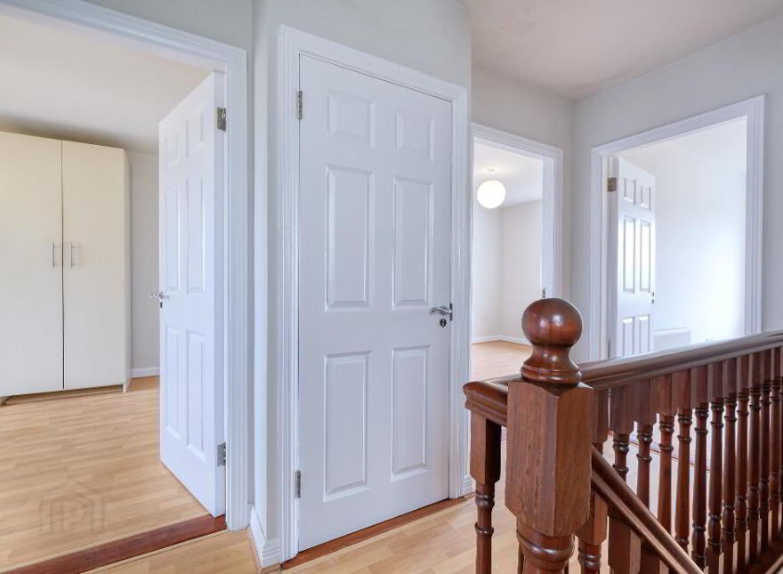 18 Oaklands Avenue, N39H5P6