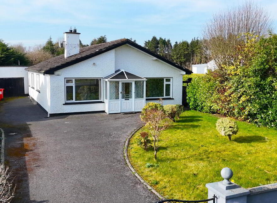 Kilkelly Road, Swinford, F12VF97