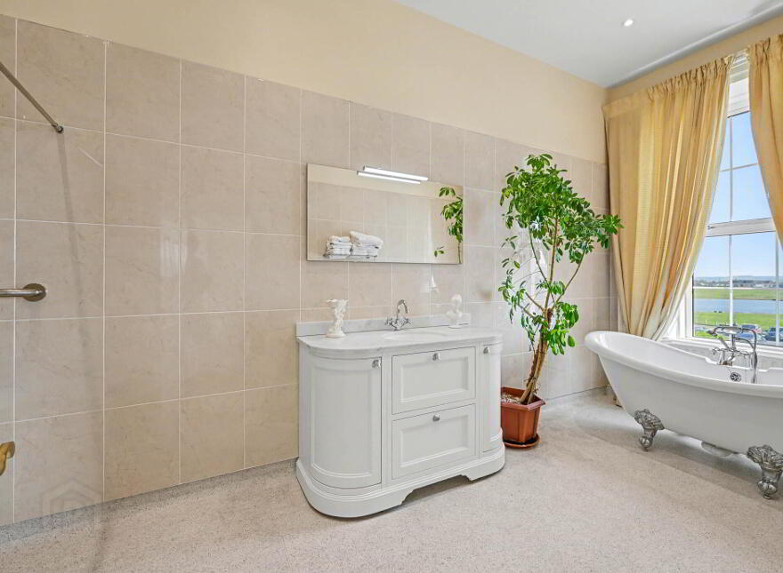 Atlantic Breeze, 2 Lower Branch Road, Tramore, X91TY86