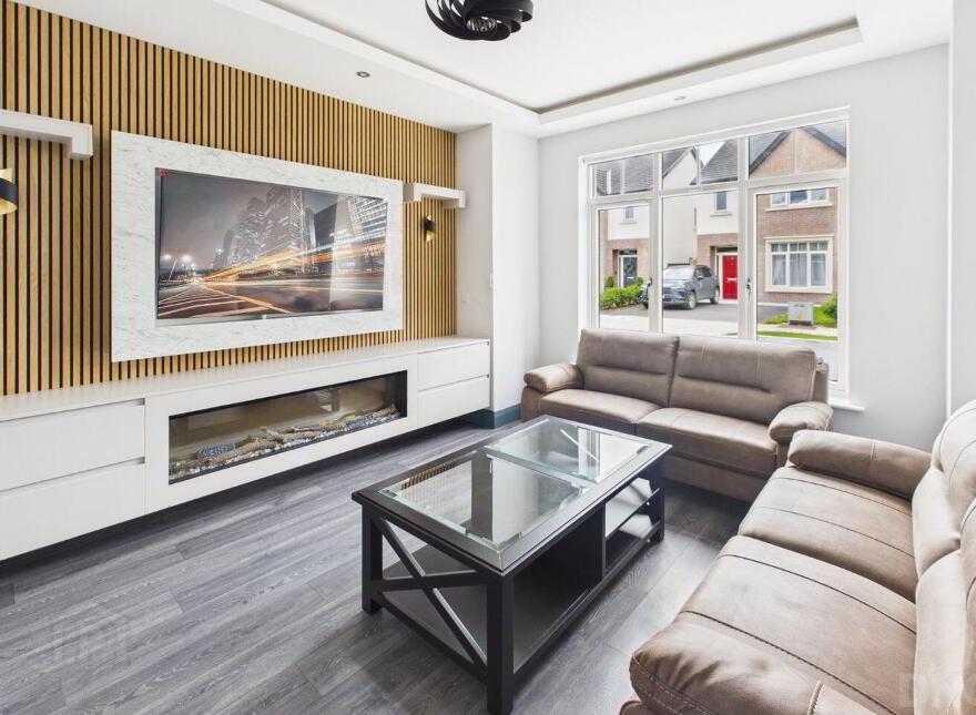 18 Dunalley Drive, Redwood, Tullamore, R35T2Y8