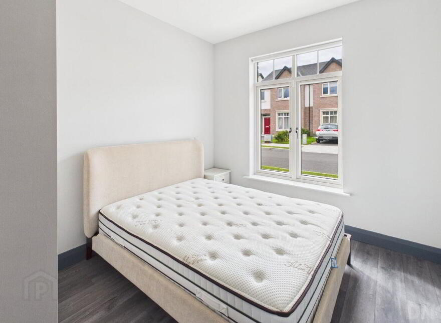18 Dunalley Drive, Redwood, Tullamore, R35T2Y8