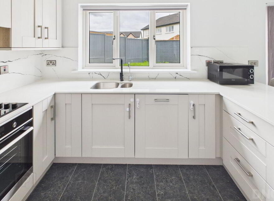 18 Dunalley Drive, Redwood, Tullamore, R35T2Y8