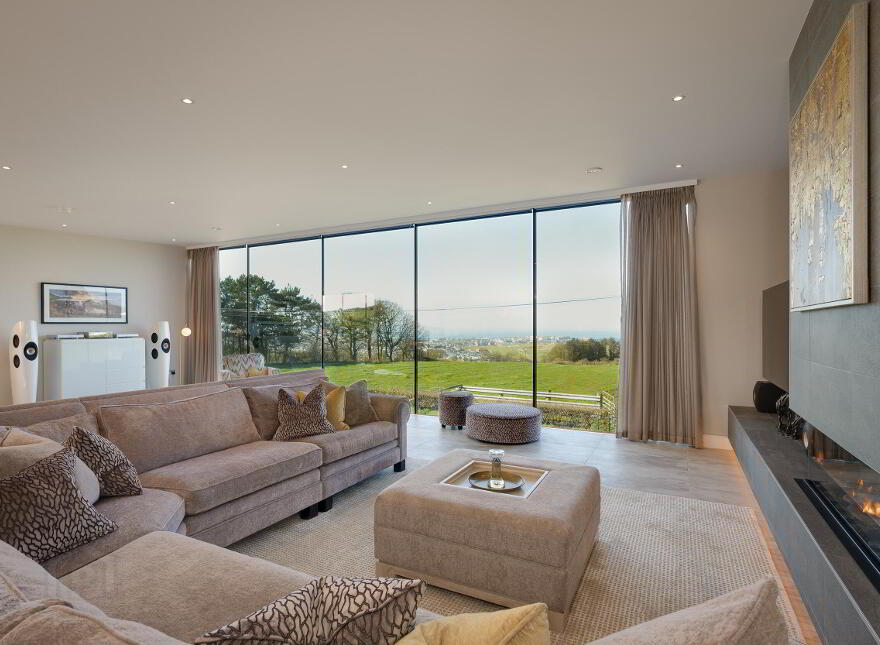 39 Ballymacrea Road, Portrush, BT56 8NS