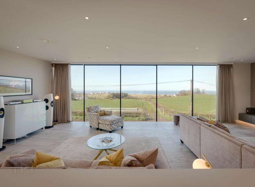 39 Ballymacrea Road, Portrush, BT56 8NS