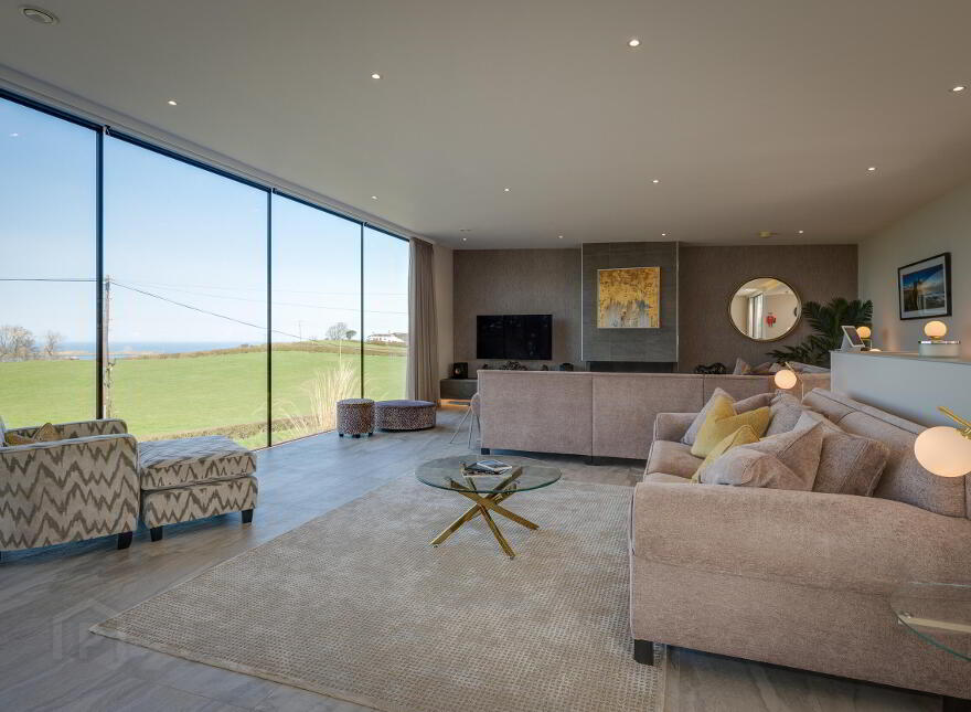39 Ballymacrea Road, Portrush, BT56 8NS