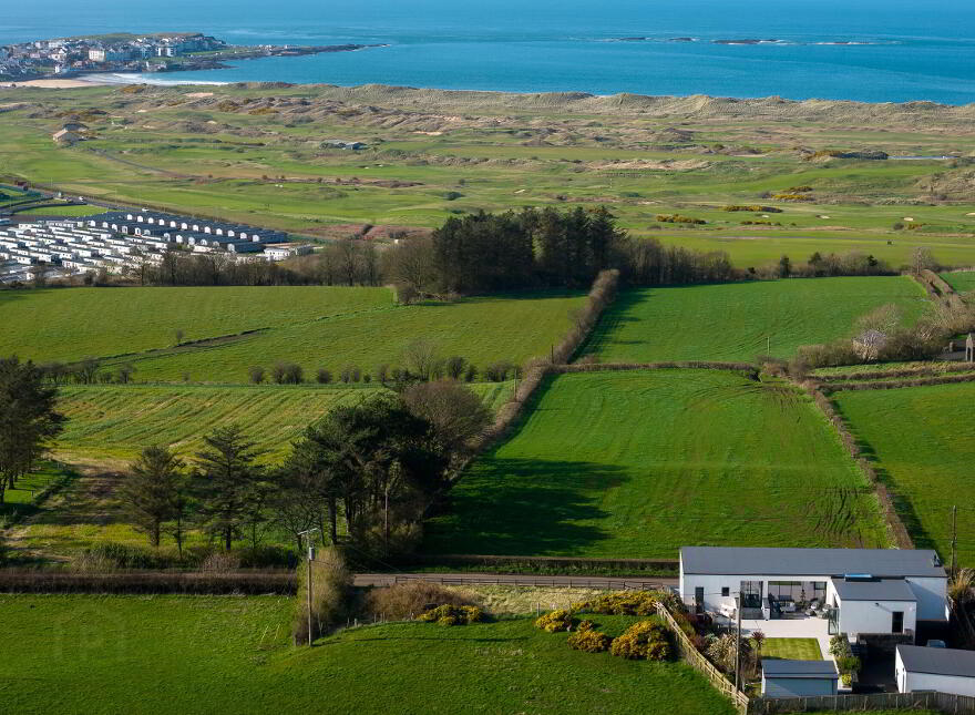 39 Ballymacrea Road, Portrush, BT56 8NS