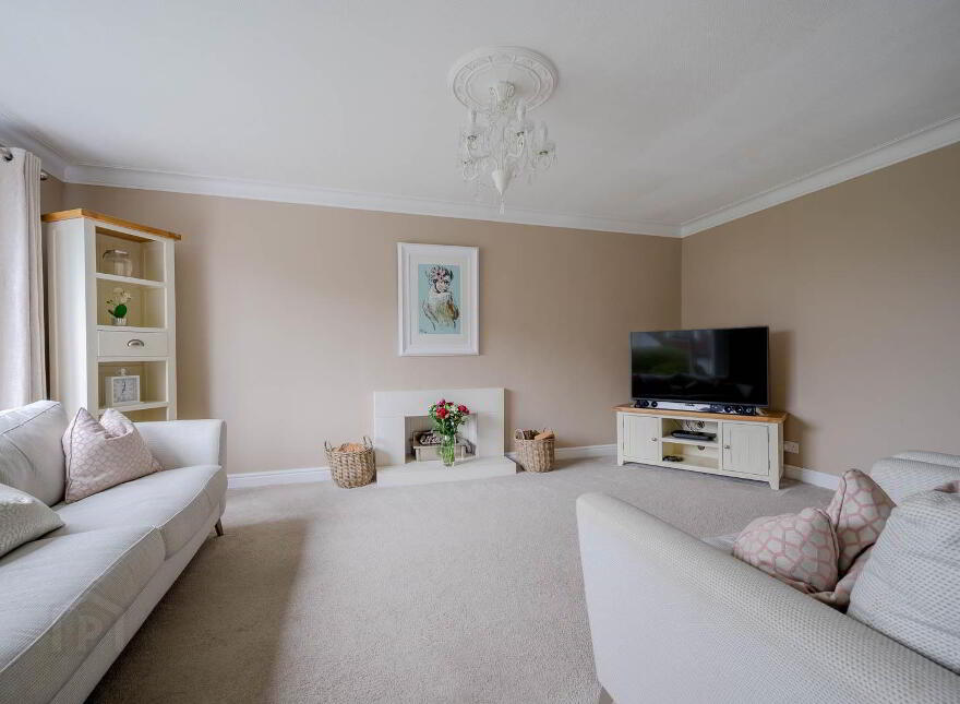 1 Lord Wardens Avenue, Bangor, BT19 1YE