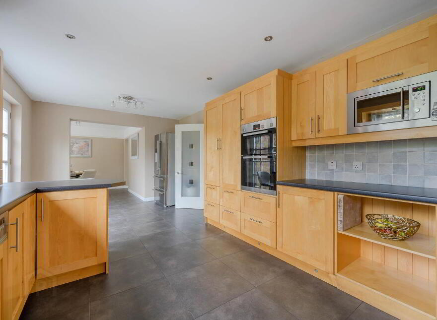 1 Lord Wardens Avenue, Bangor, BT19 1YE