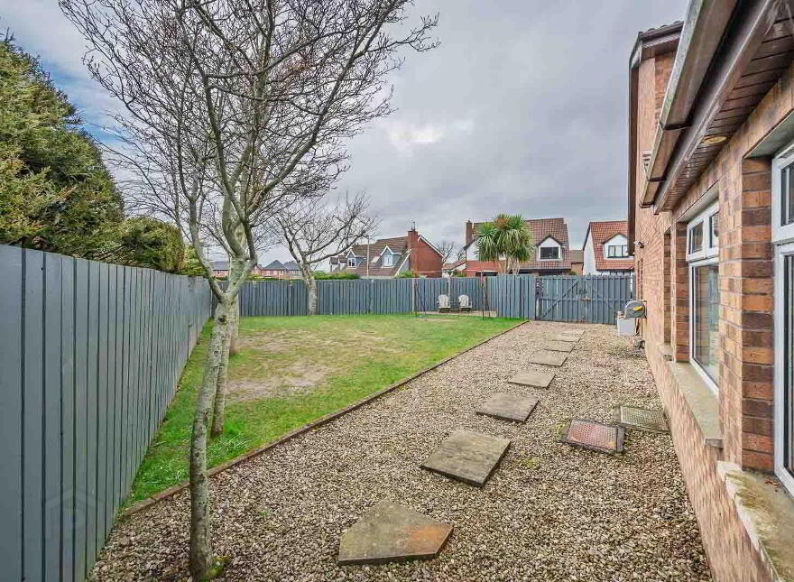1 Lord Wardens Avenue, Bangor, BT19 1YE