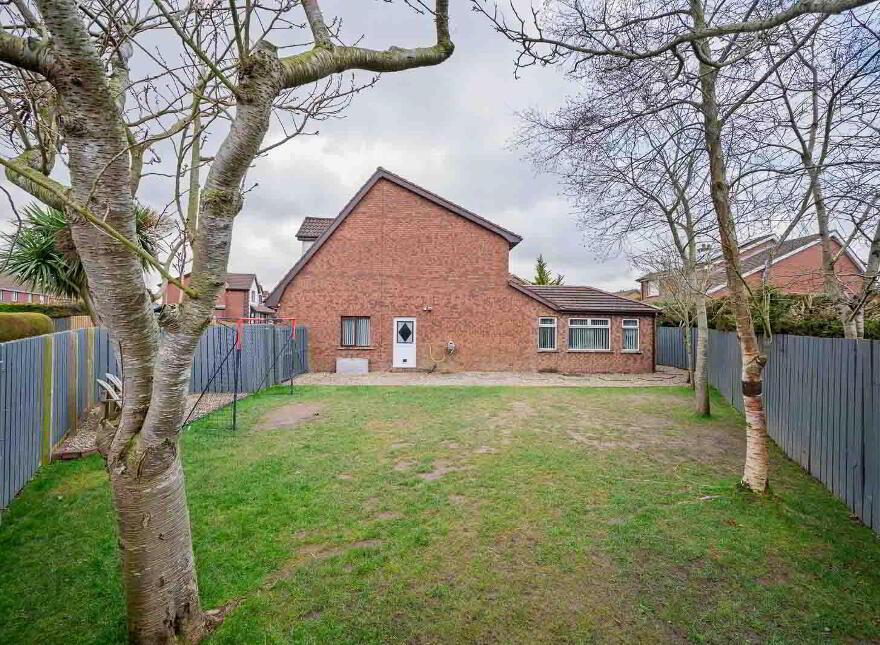 1 Lord Wardens Avenue, Bangor, BT19 1YE