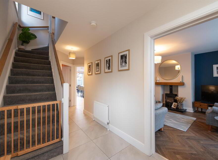 46 Oakfield Park, Jordanstown, Newtownabbey, BT37 0QY