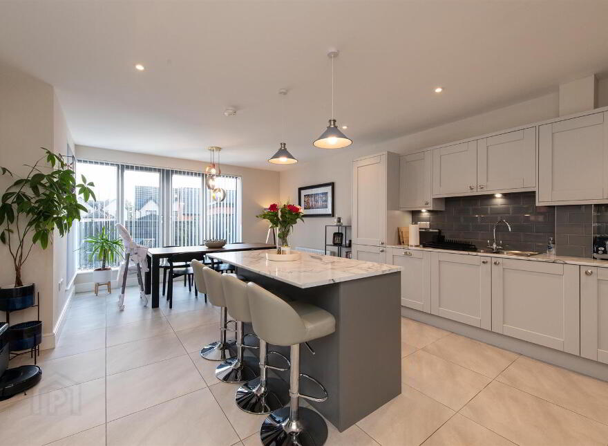 46 Oakfield Park, Jordanstown, Newtownabbey, BT37 0QY
