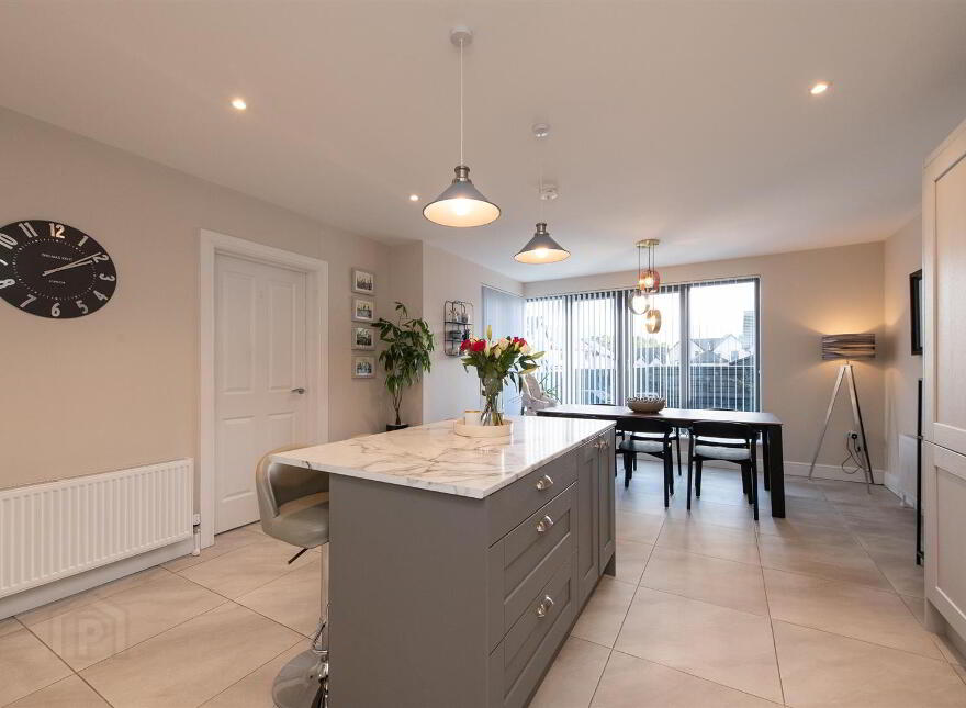 46 Oakfield Park, Jordanstown, Newtownabbey, BT37 0QY