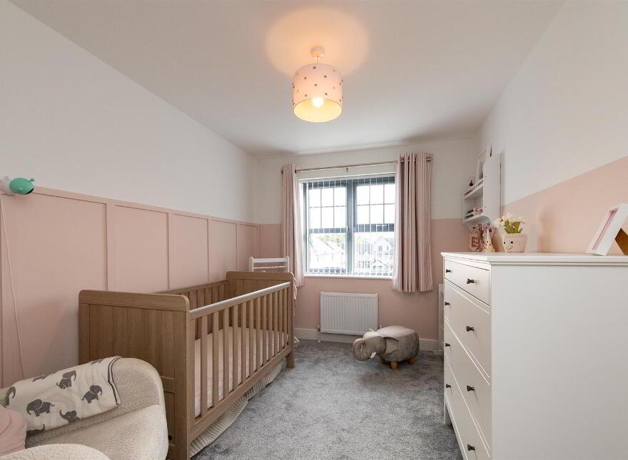 46 Oakfield Park, Jordanstown, Newtownabbey, BT37 0QY