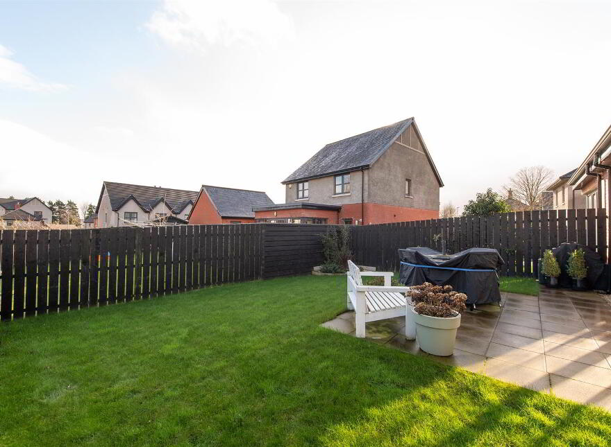 46 Oakfield Park, Jordanstown, Newtownabbey, BT37 0QY
