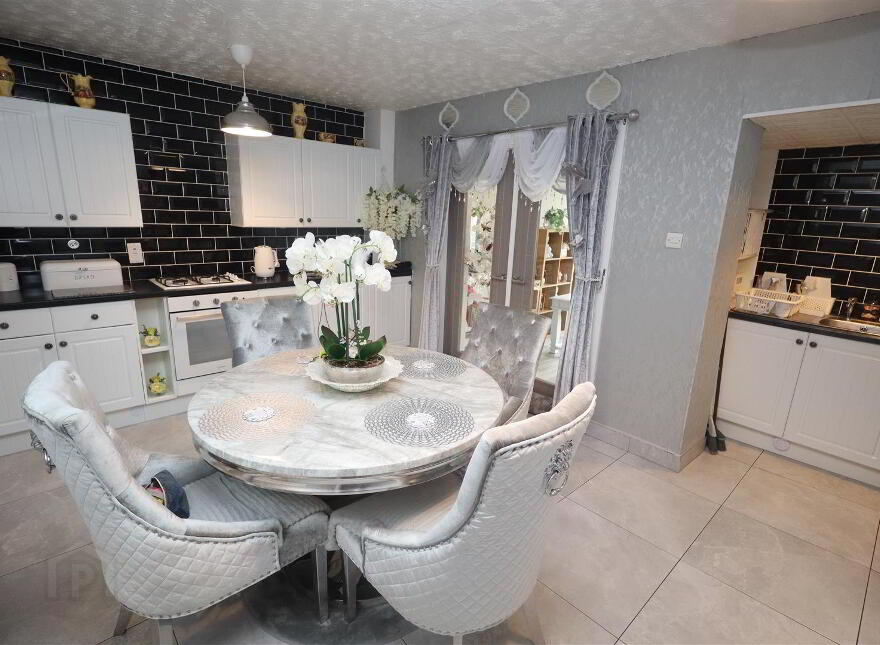 13 Abbeyglen Drive, Newtownabbey, BT37 0TL